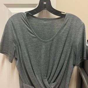 LULULEMON TOP